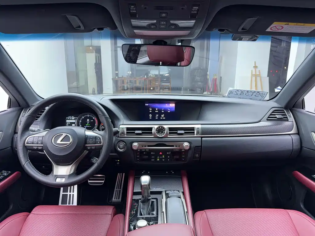 Lexus GS — фото 13