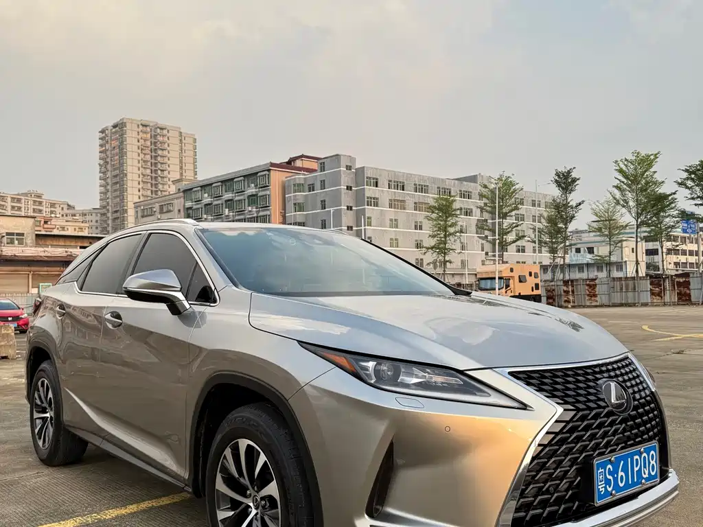 Lexus RX — фото 3