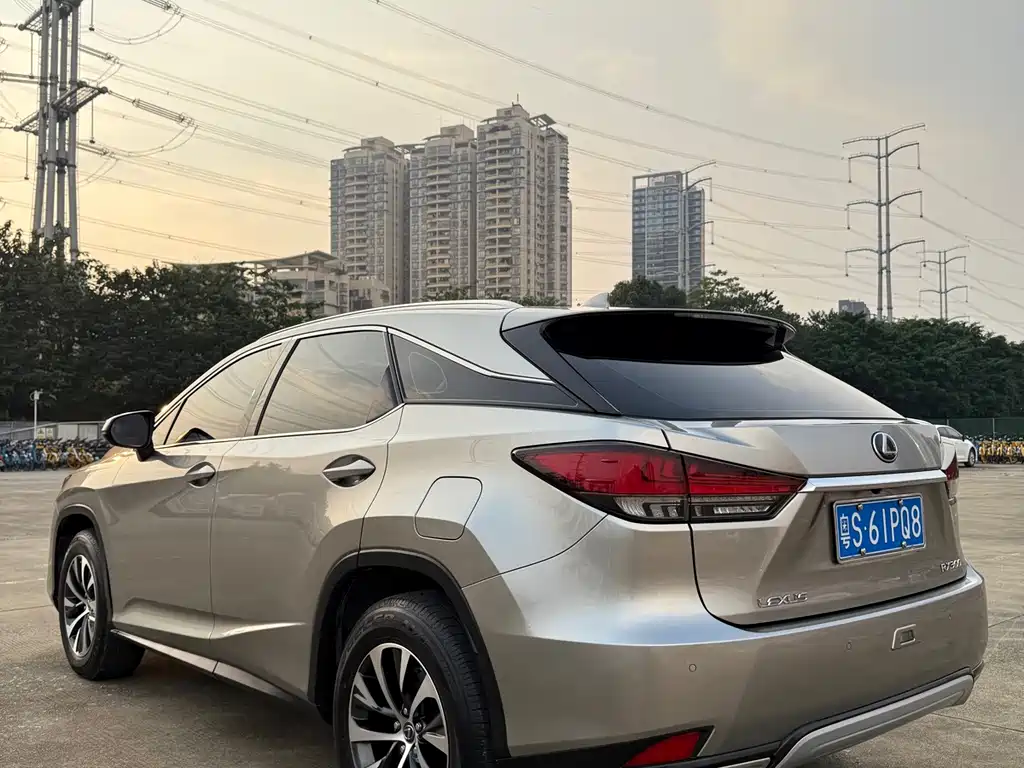Lexus RX — фото 9
