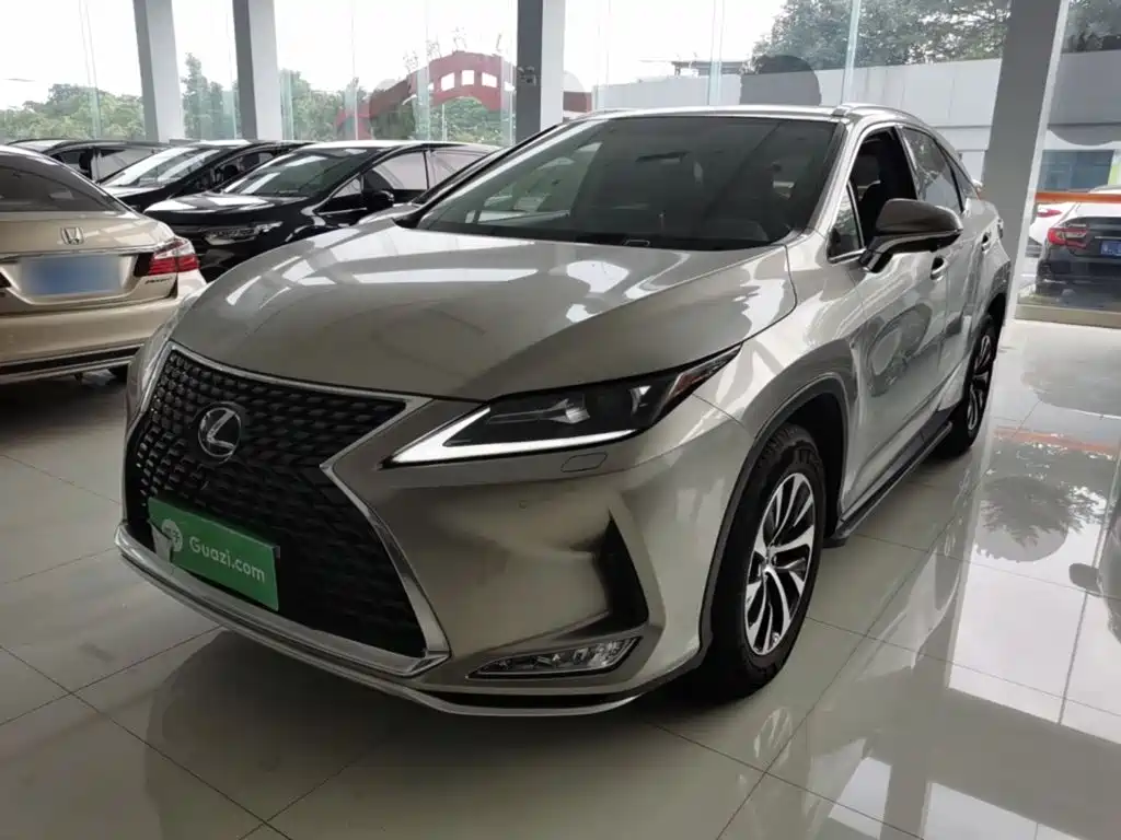 Lexus RX — фото 2