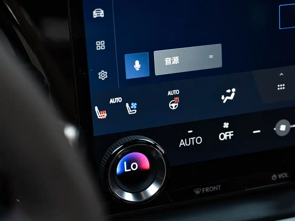 Lexus RX — фото 17