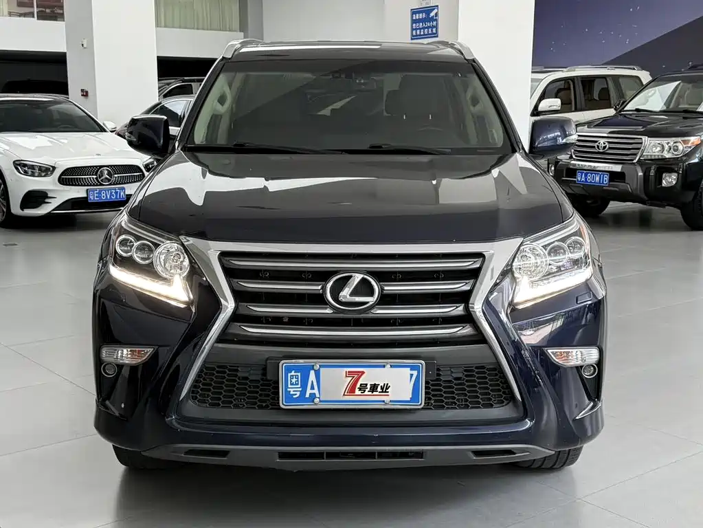 Lexus GX — фото 2