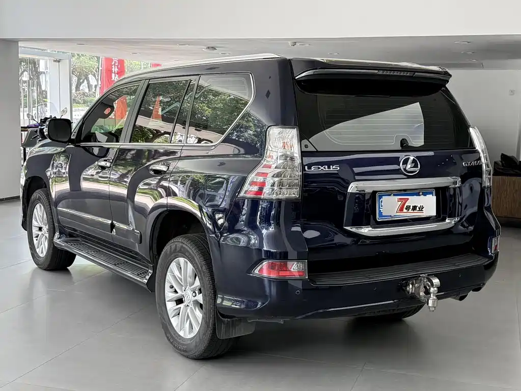 Lexus GX — фото 13