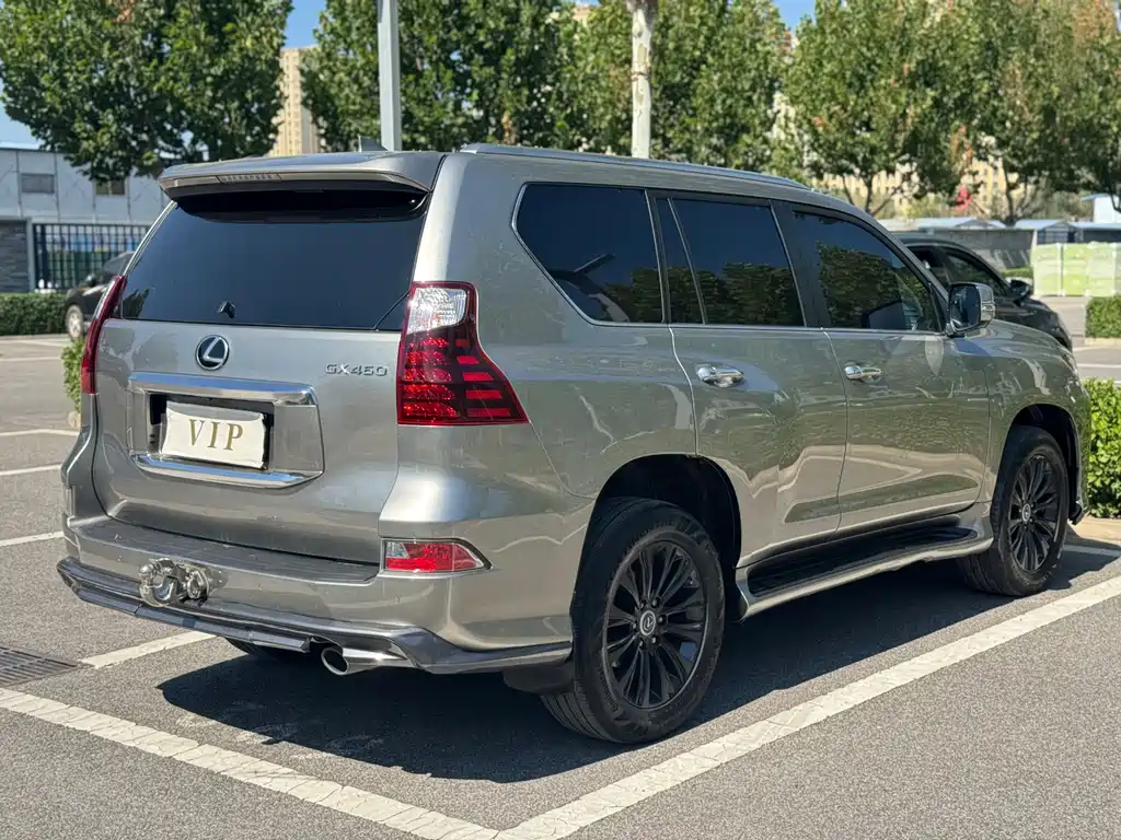 Lexus GX — фото 6