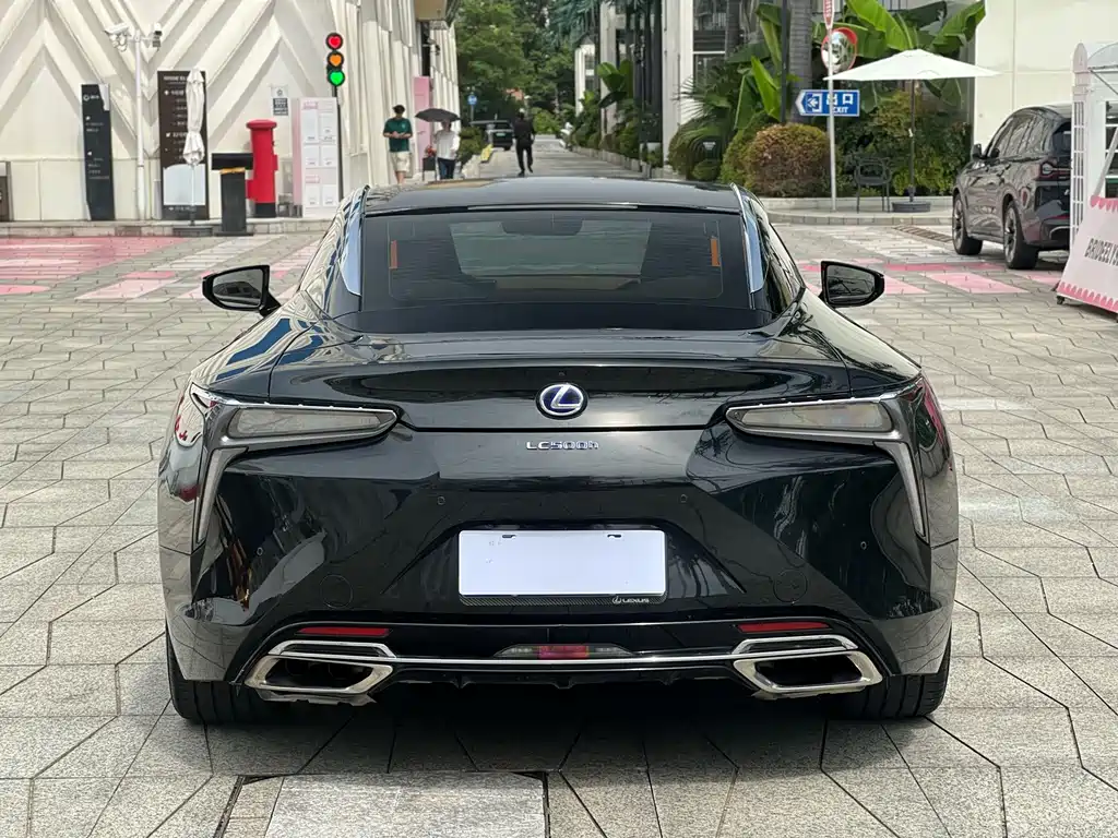 Lexus LC — фото 5