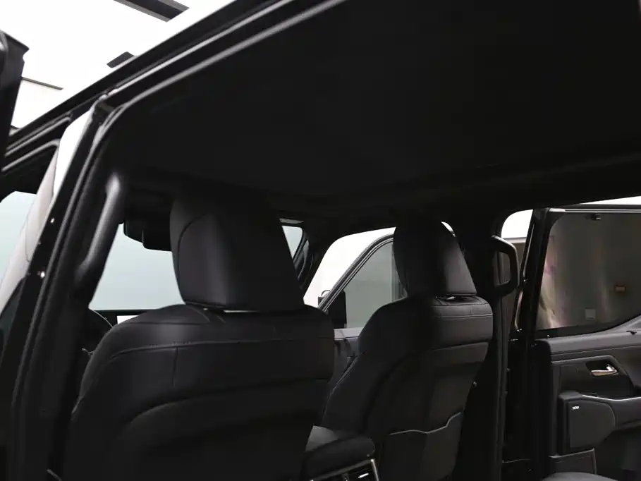 Lexus GX — фото 20