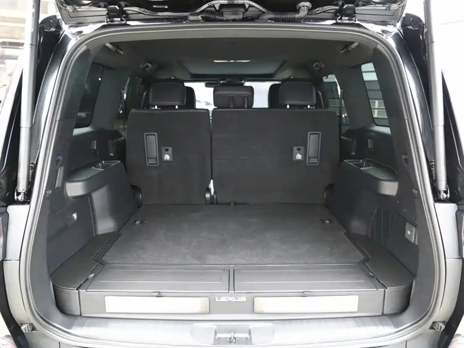 Lexus GX — фото 28