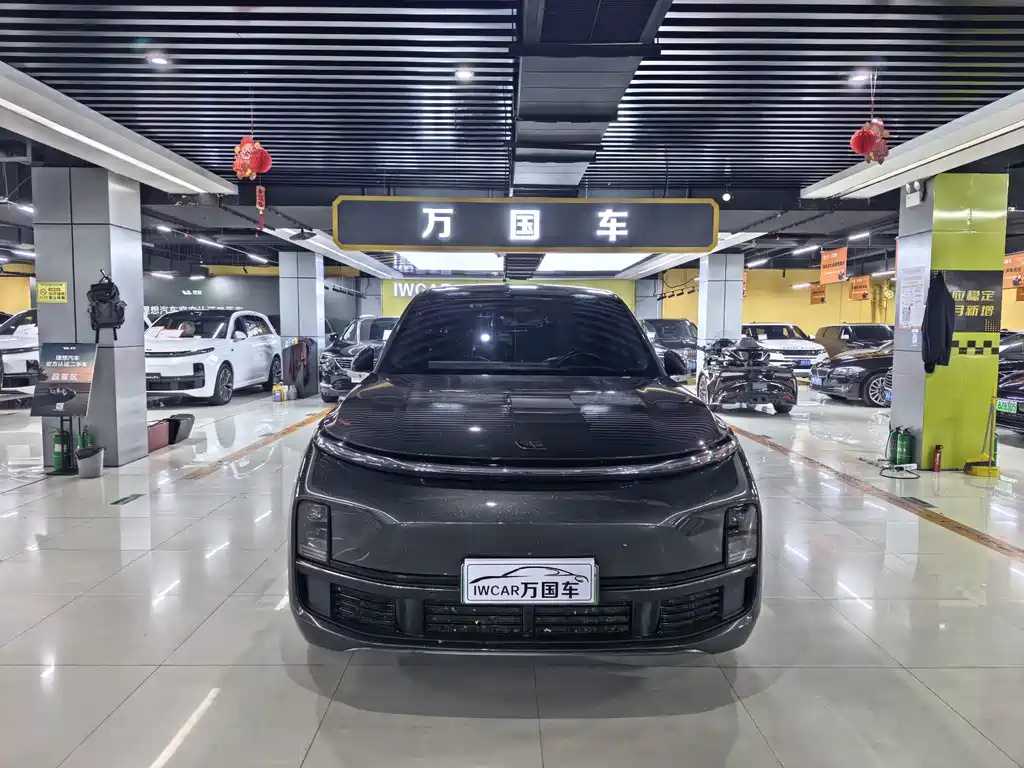 Li Auto Li L8
