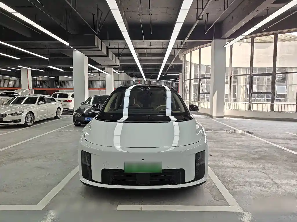 Li Auto Li i8 — фото 2