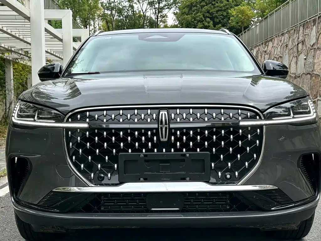 Lincoln Corsair — фото 2