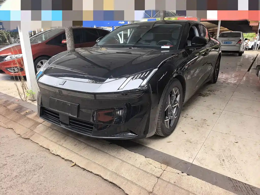Lynk & Co Z10