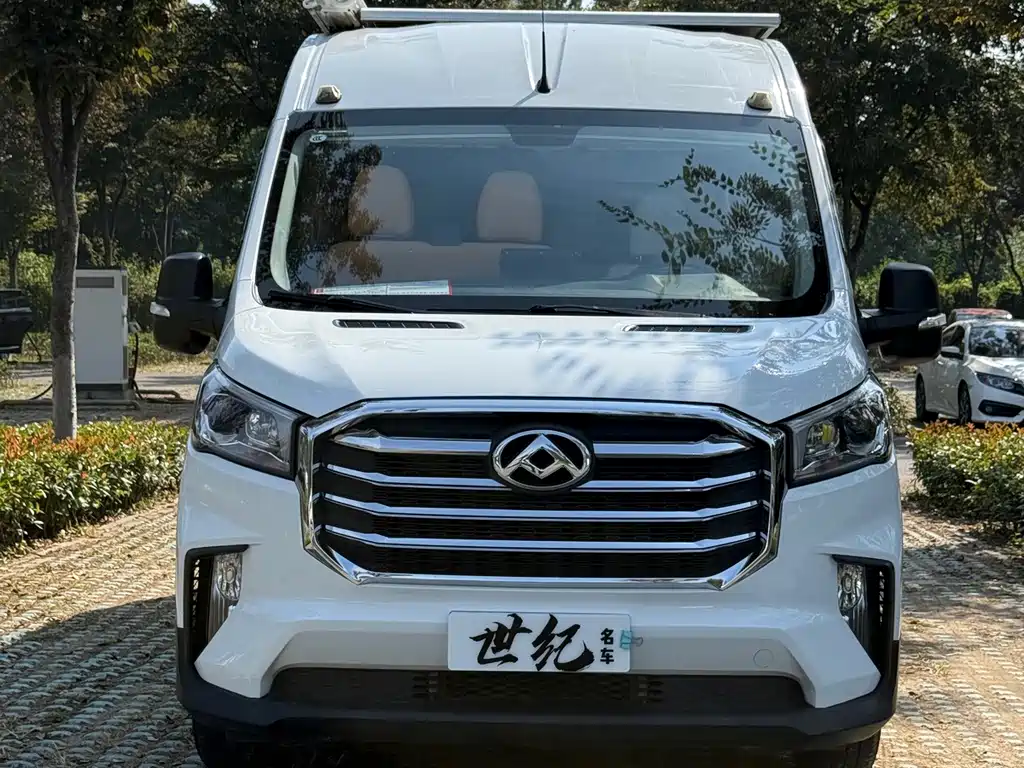MAXUS V90 RV — фото 2