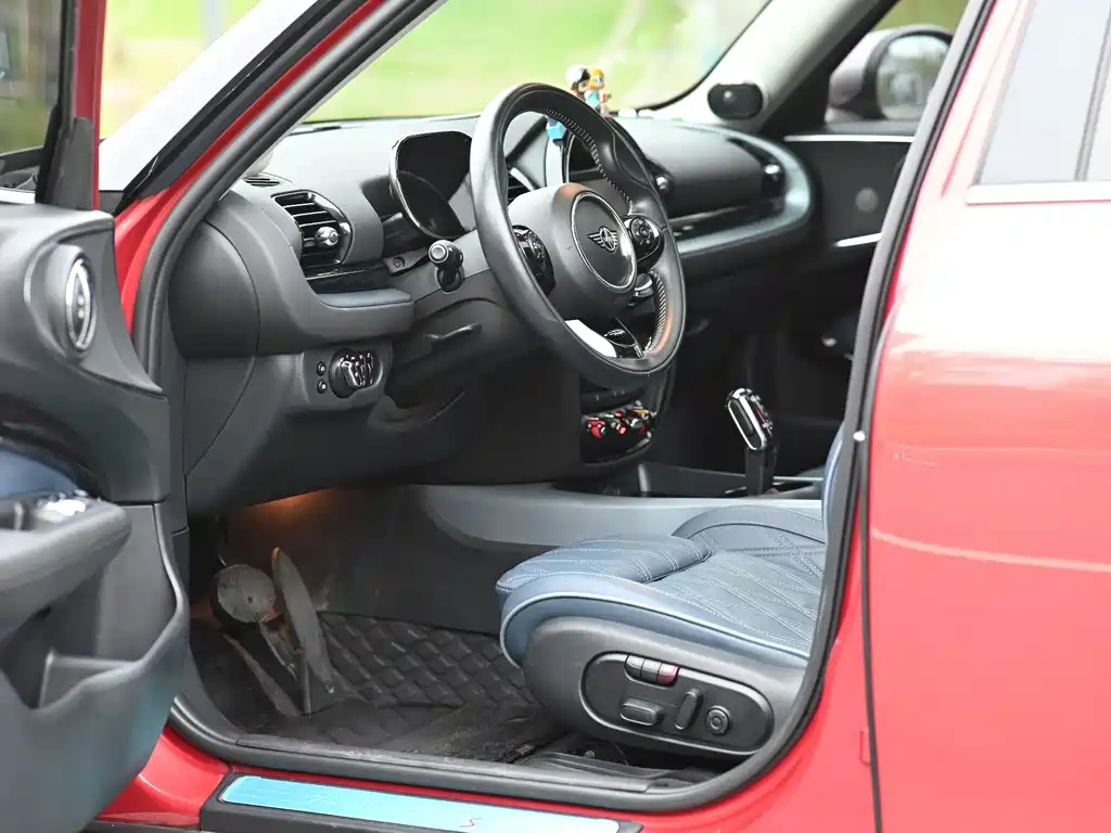 MINI Mini Clubman — фото 4