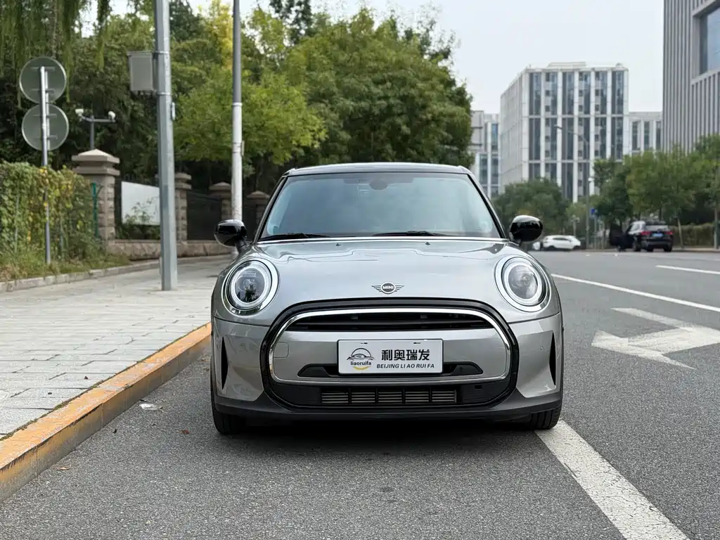 MINI Mini — фото 2