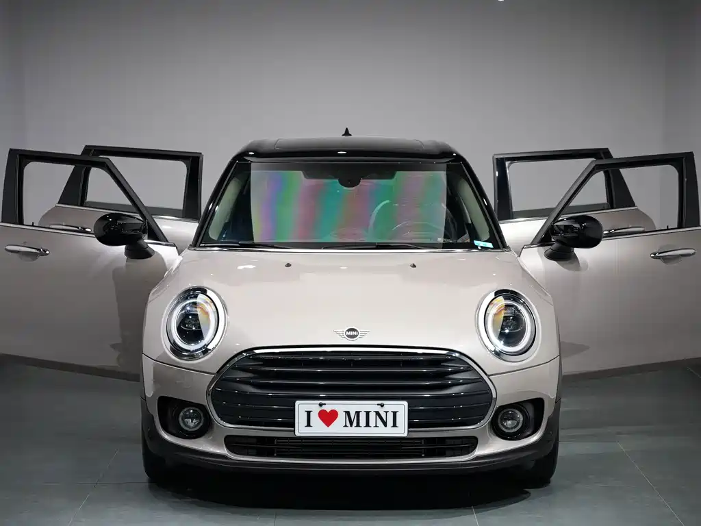 MINI Mini Clubman — фото 3