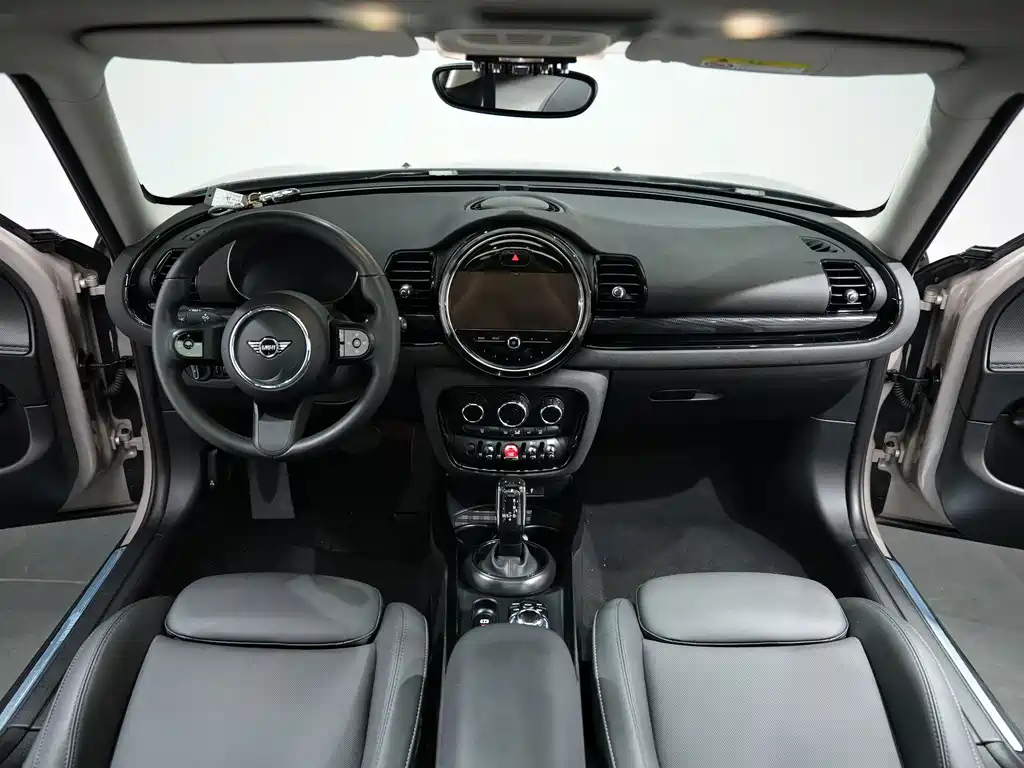 MINI Mini Clubman — фото 8