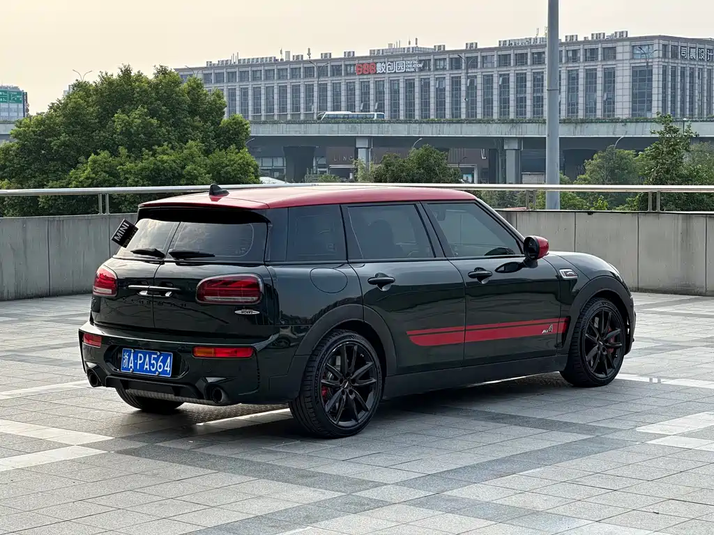 MINI Mini JCW Clubman — фото 5