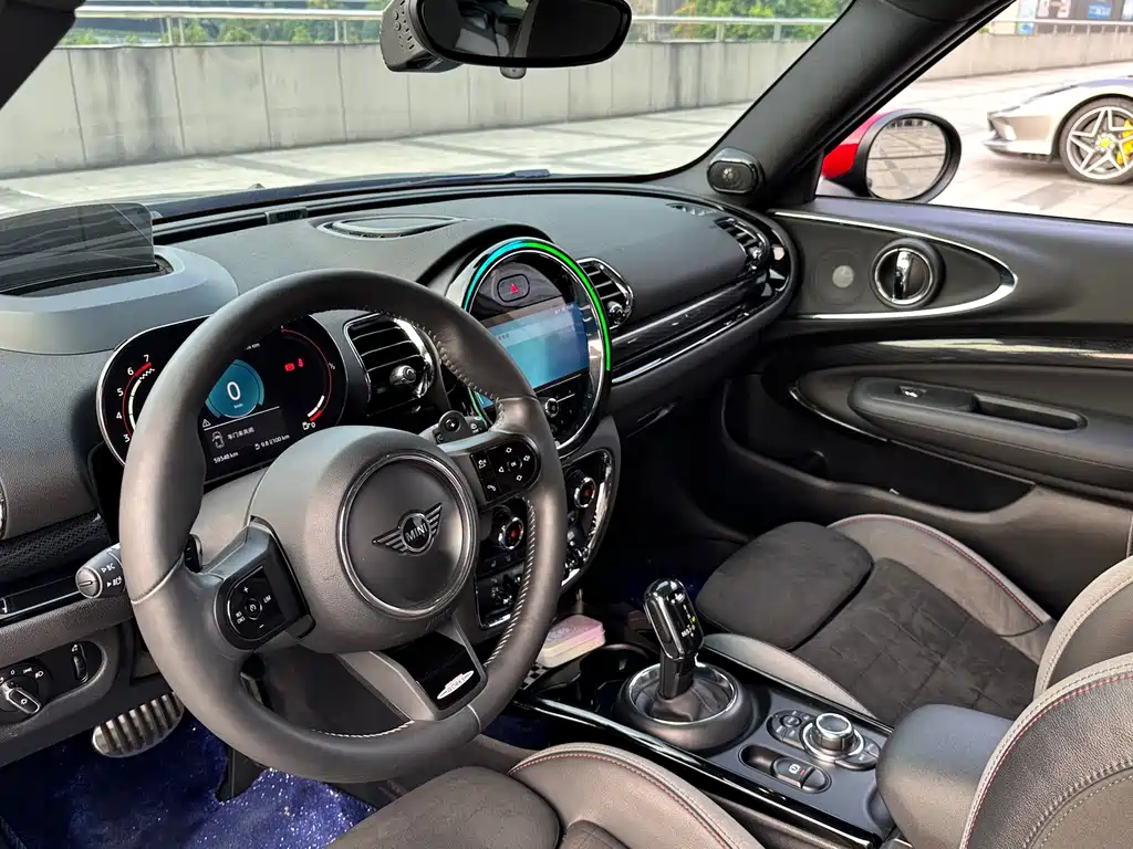 MINI Mini JCW Clubman — фото 8