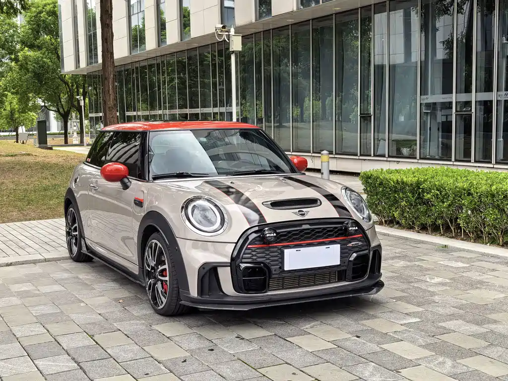 MINI Mini JCW — фото 3