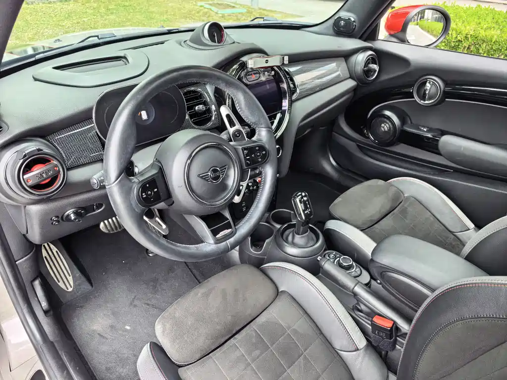 MINI Mini JCW — фото 7