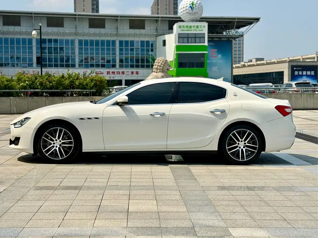 Maserati Ghibli — фото 4