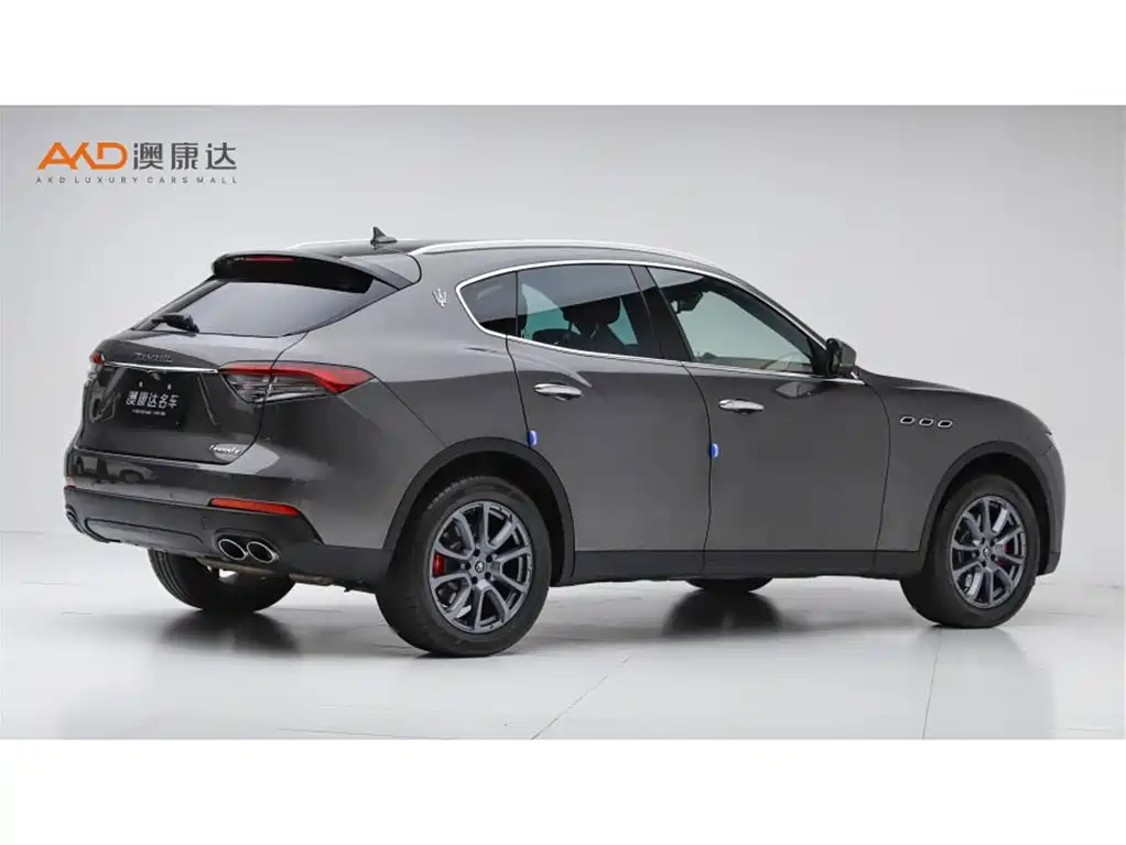 Maserati Levante — фото 3