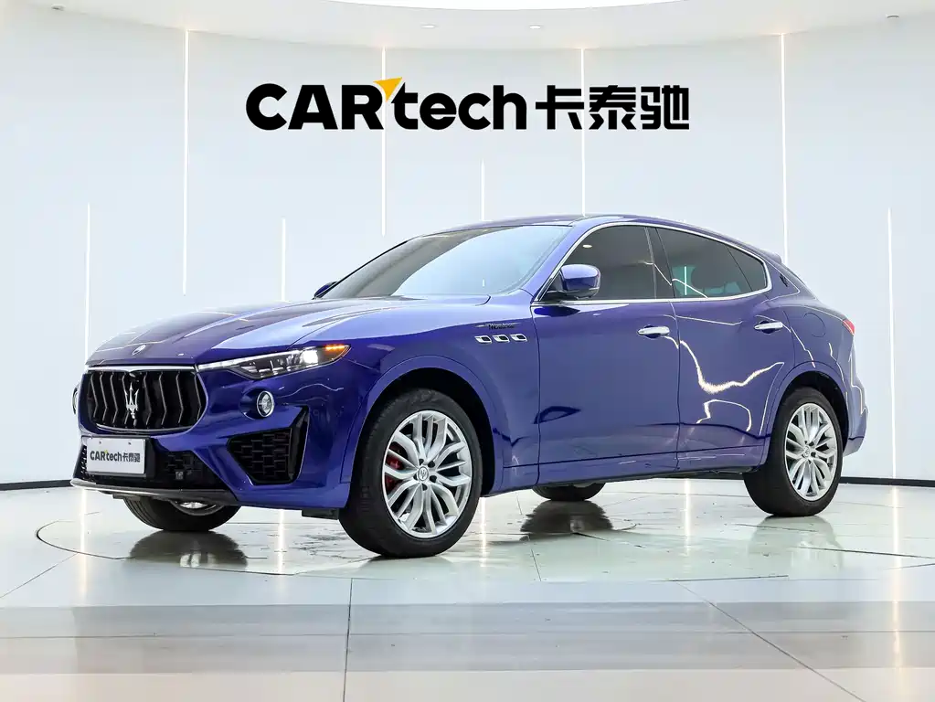 Maserati Levante — фото 2