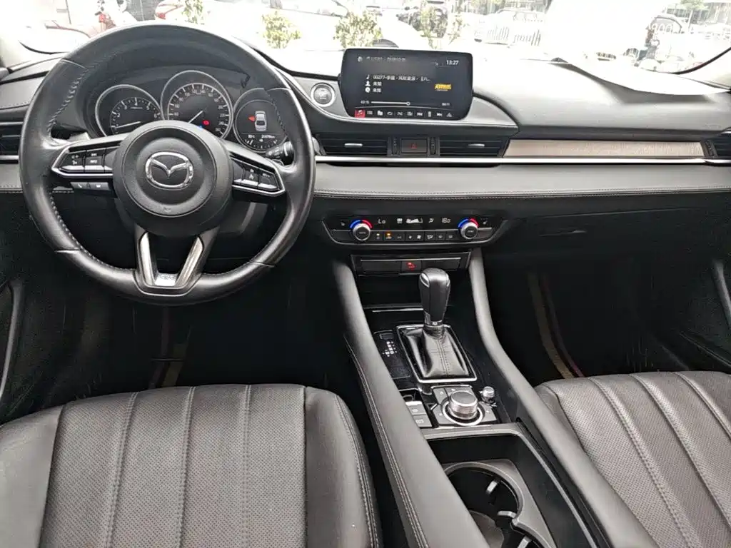 Mazda Atenza — фото 10