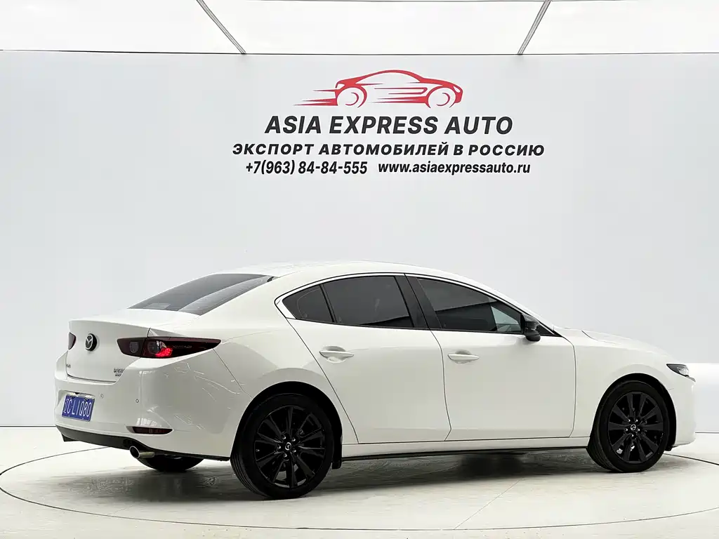 Mazda 3 Axela — фото 4