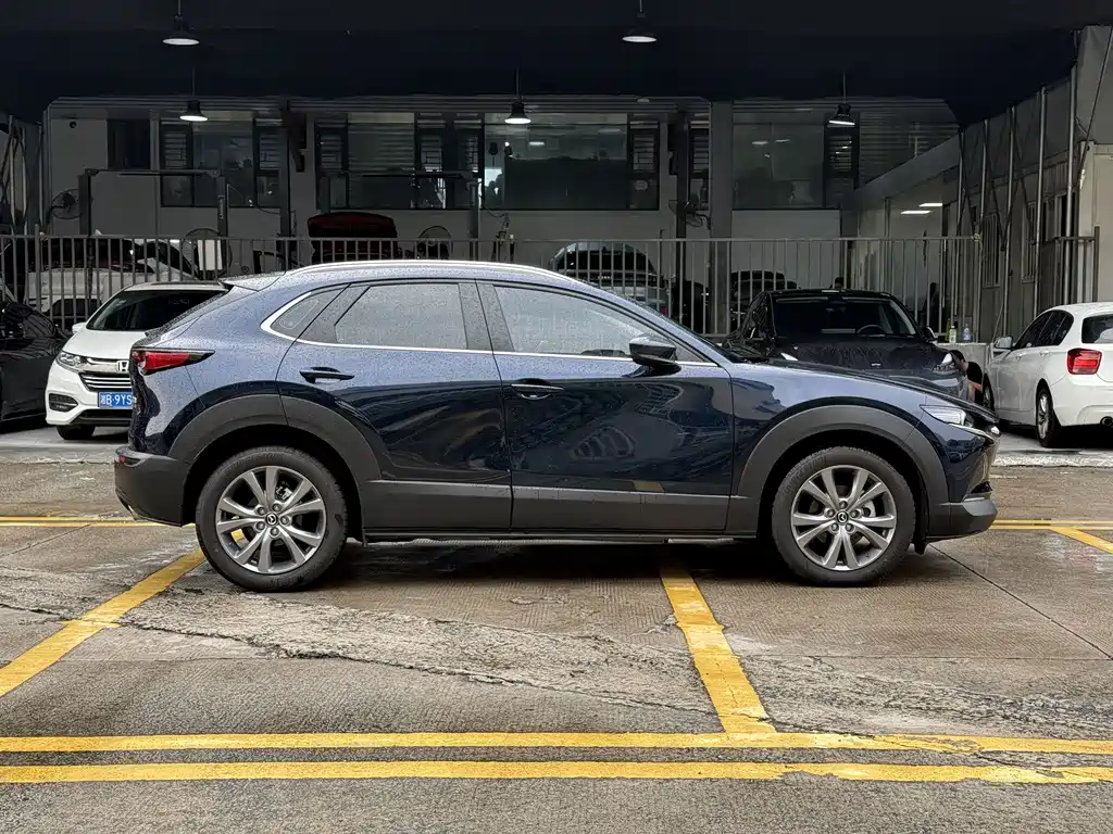 Mazda CX-30 — фото 3