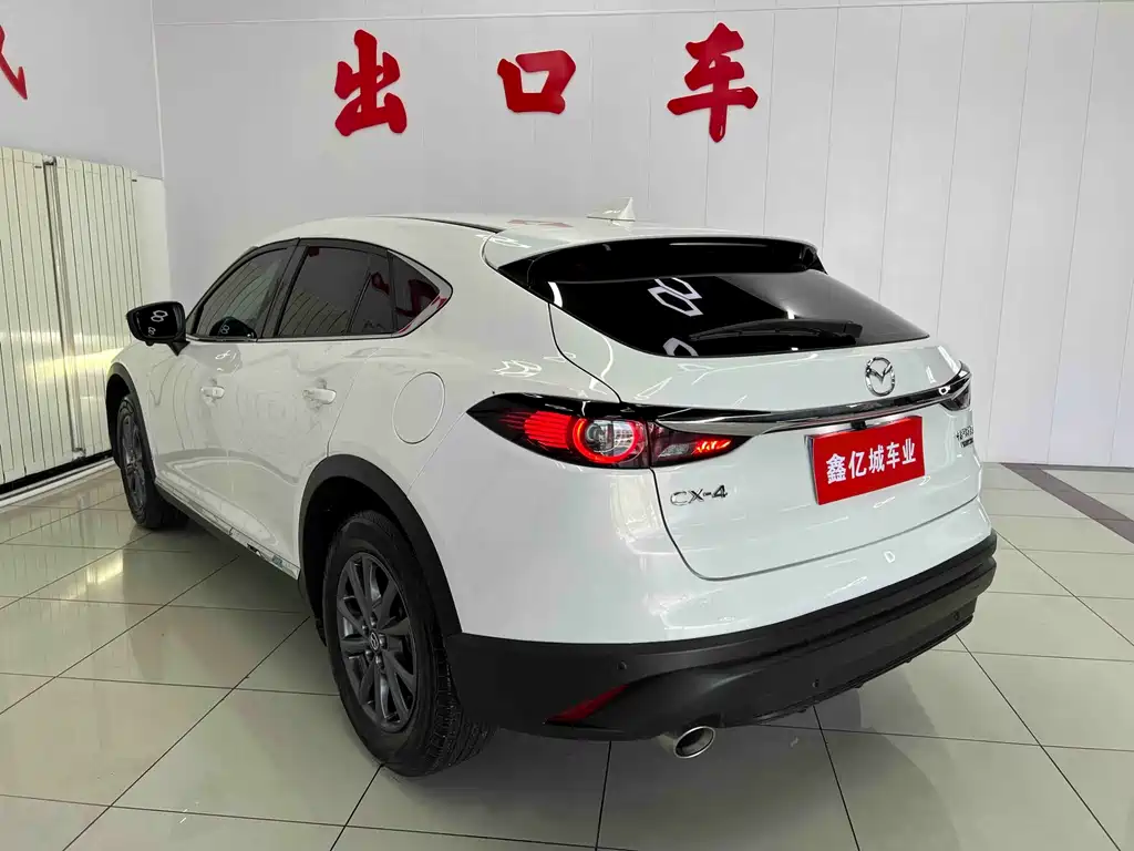 Mazda CX-4 — фото 6