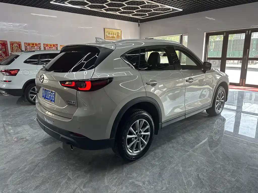 Mazda CX-5 — фото 5