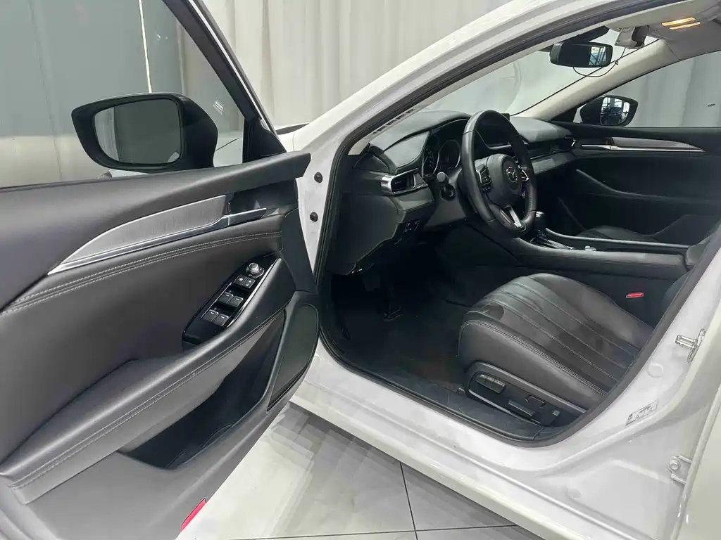Mazda Atenza — фото 10