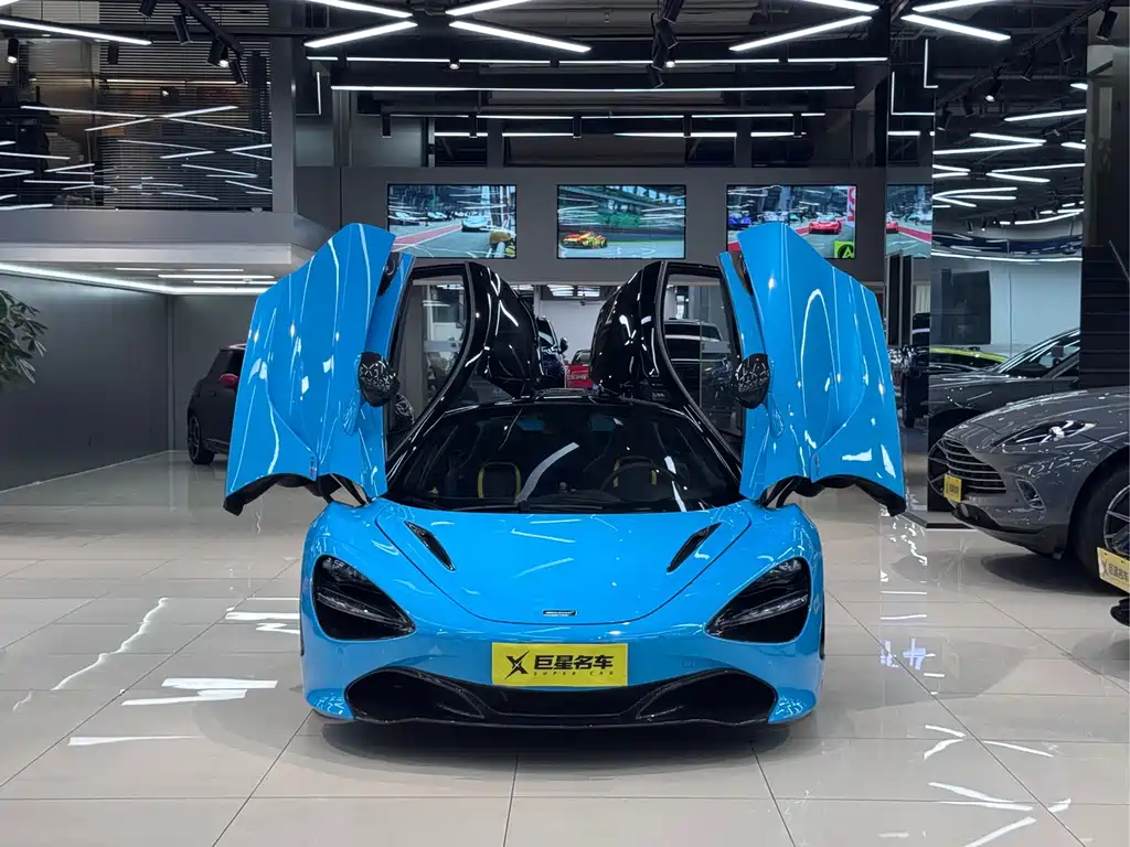 McLaren 720S — фото 2