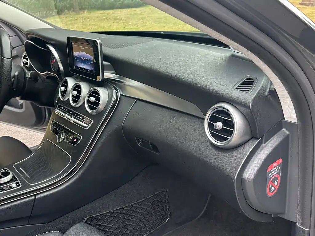 Mercedes-Benz C-Class (Import) — фото 17