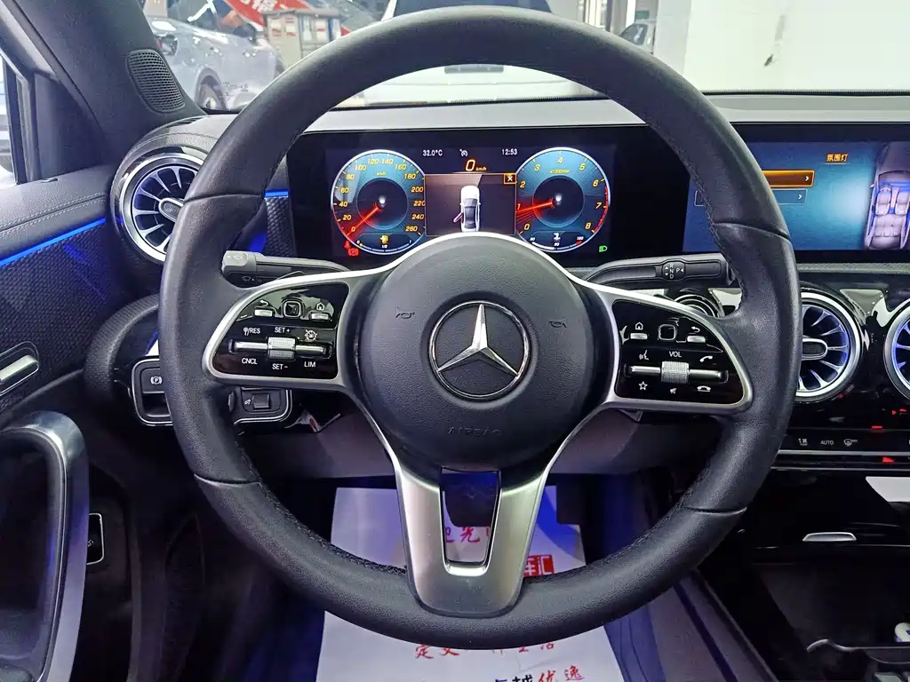Mercedes-Benz A-Class — фото 19