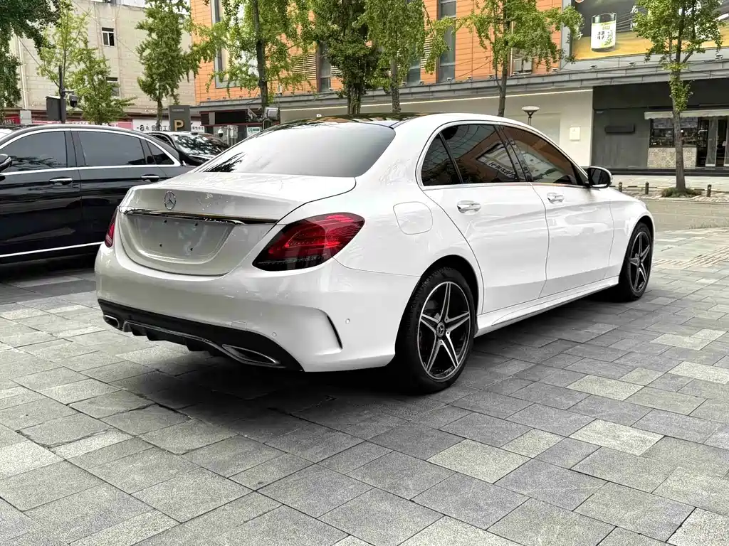 Mercedes-Benz C-Class — фото 7