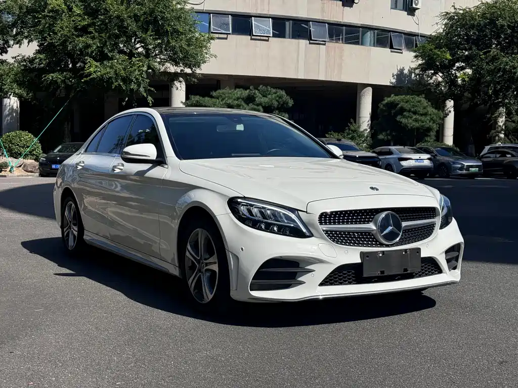 Mercedes-Benz C-Class — фото 3
