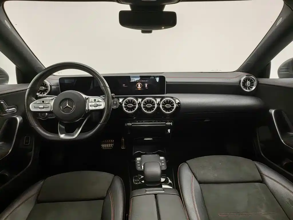 Mercedes-Benz CLA (Import) — фото 5