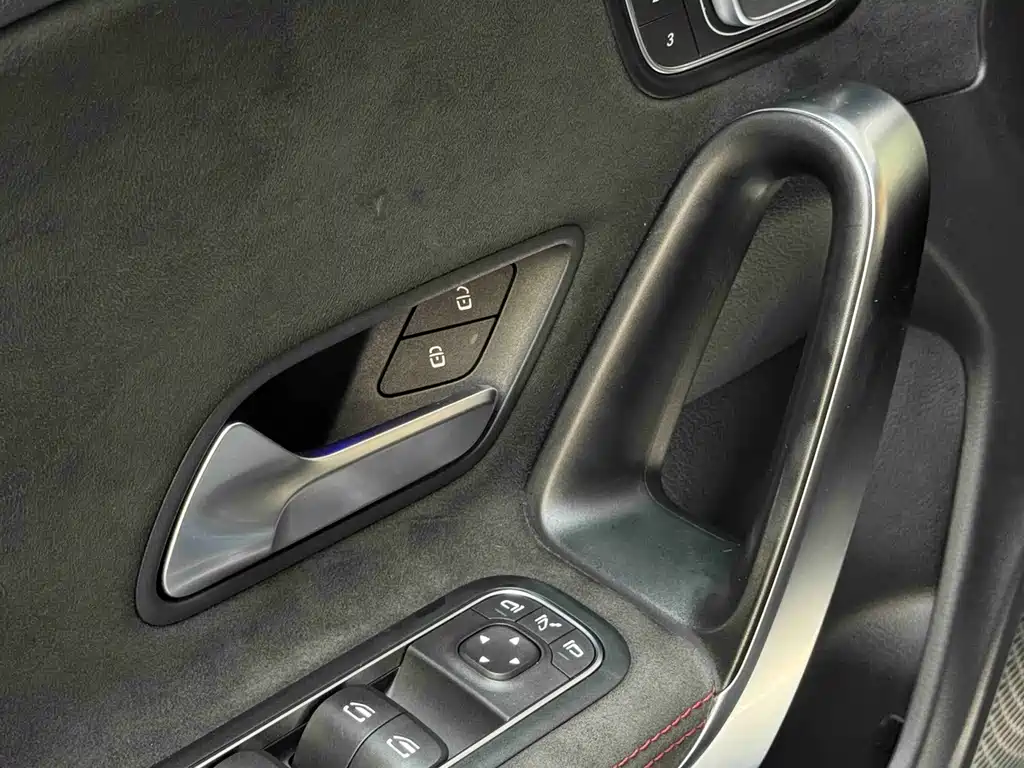 Mercedes-Benz CLA (Import) — фото 9