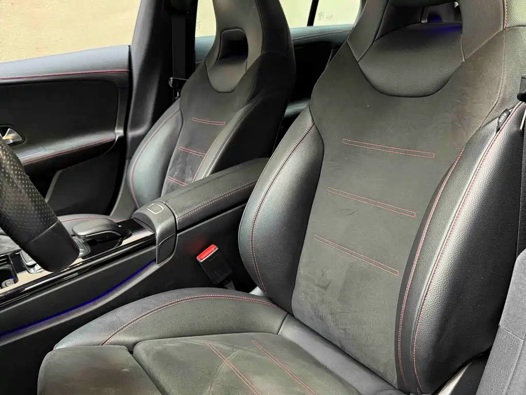 Mercedes-Benz CLA (Import) — фото 10