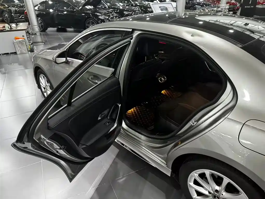 Mercedes-Benz A-Class — фото 15
