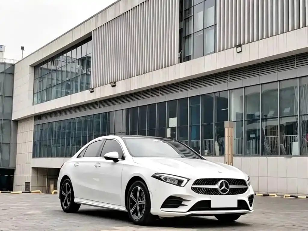 Mercedes-Benz A-Class — фото 2