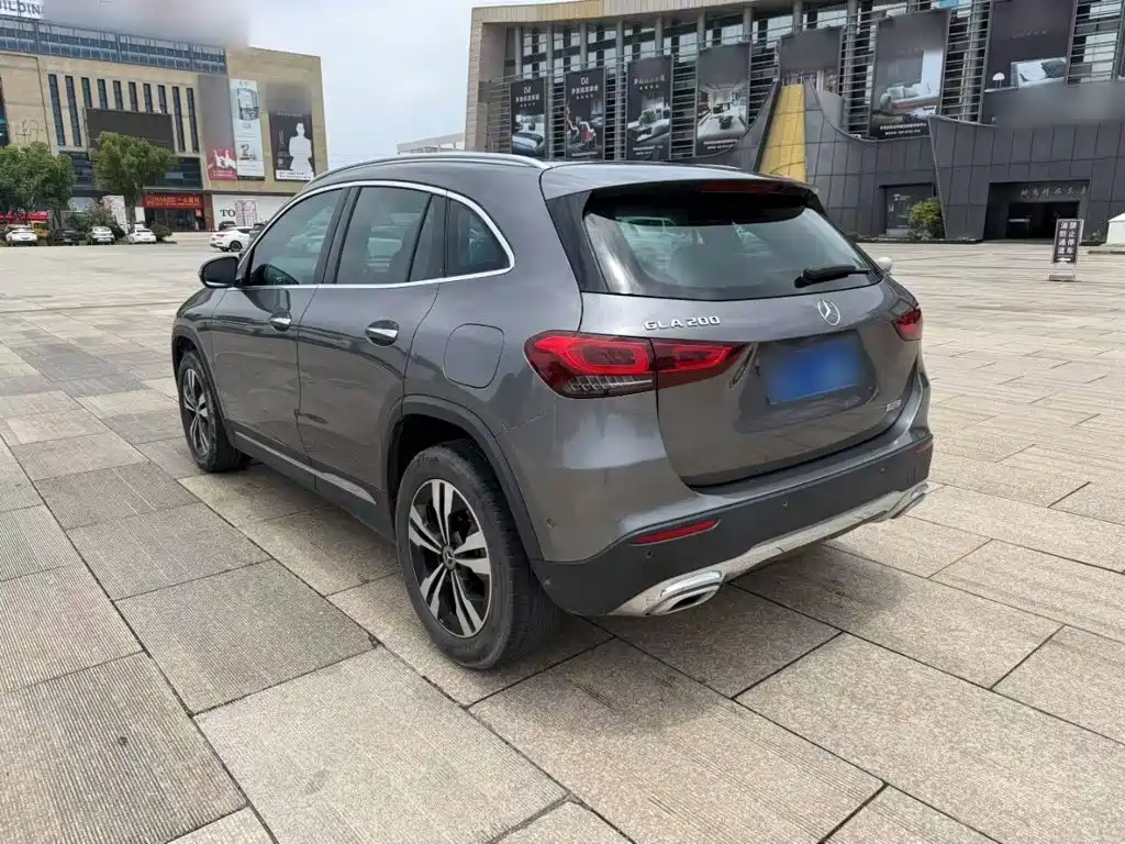 Mercedes-Benz GLA — фото 5