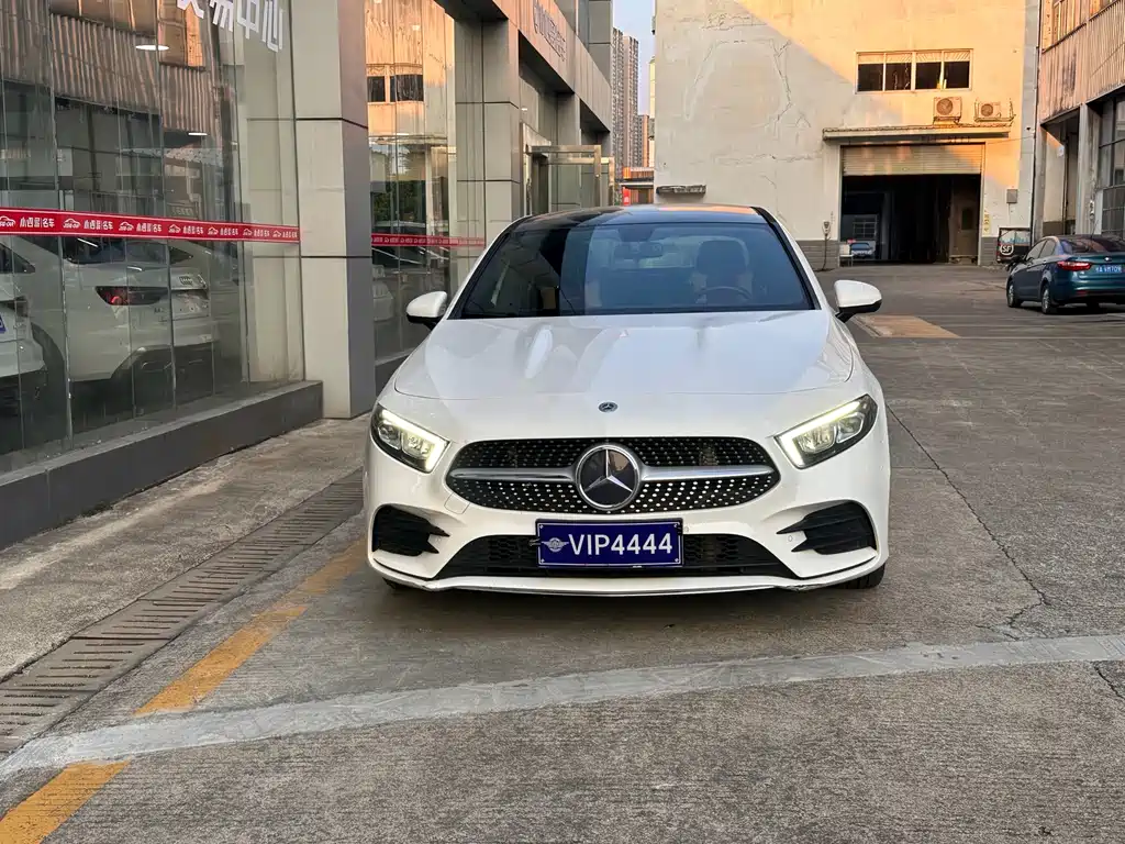 Mercedes-Benz A-Class — фото 2