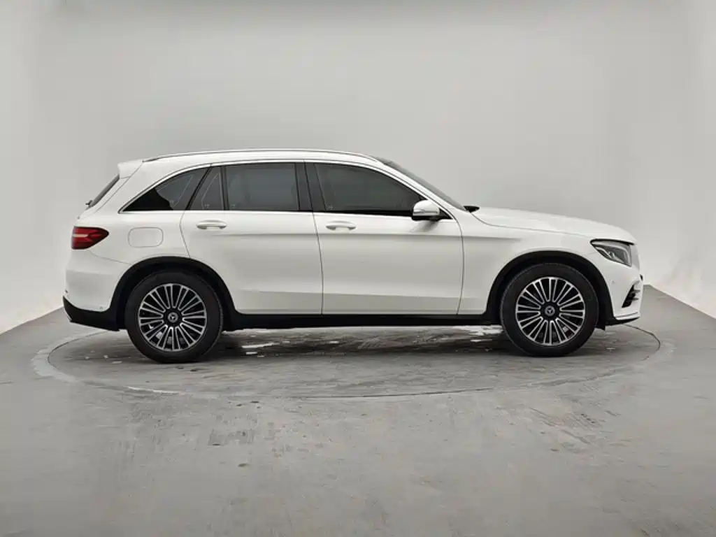 Mercedes-Benz GLC — фото 2