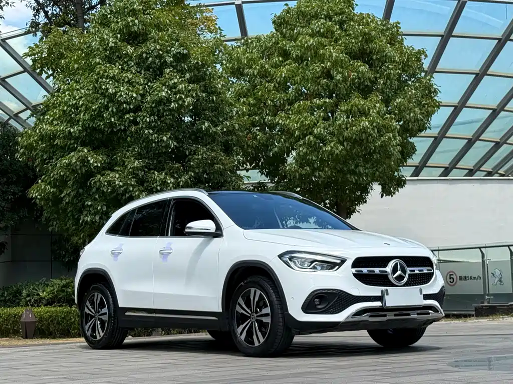 Mercedes-Benz GLA — фото 3