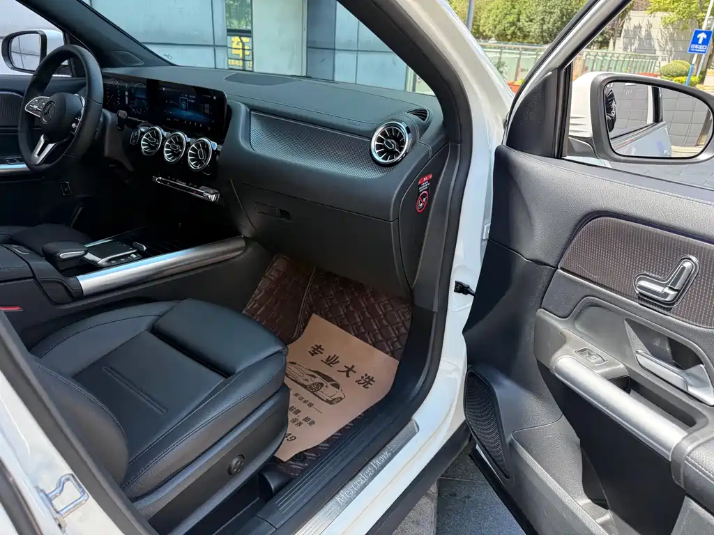 Mercedes-Benz GLA — фото 44