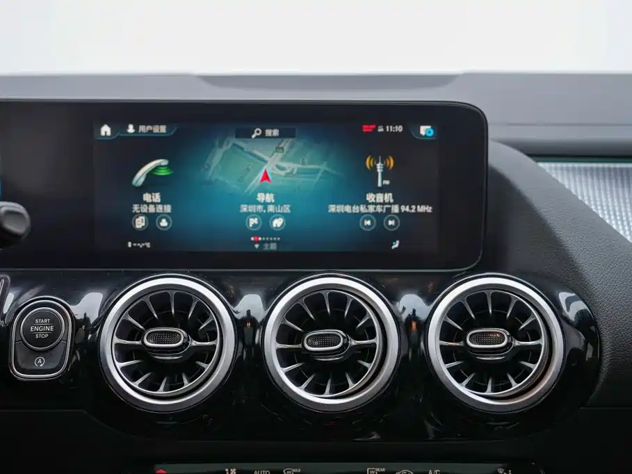 Mercedes-Benz GLA — фото 10
