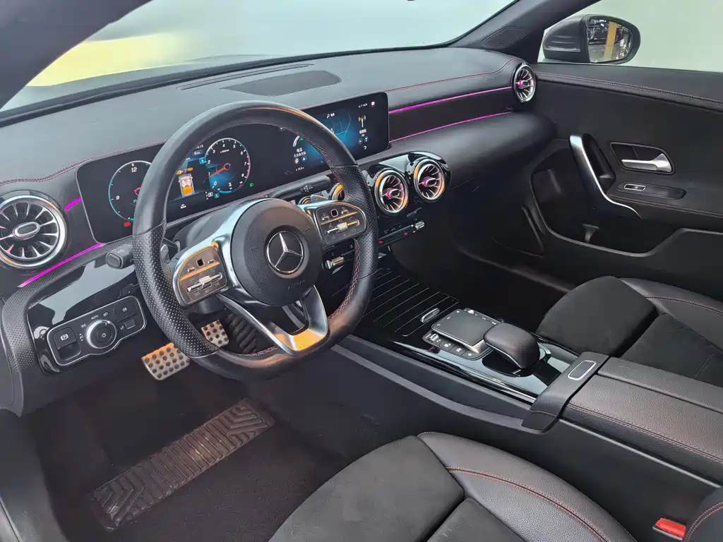 Mercedes-Benz CLA (Import) — фото 17